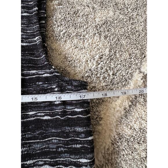Jones New York black gray white soft pullover tank top women's size P M - Picture 8 of 8